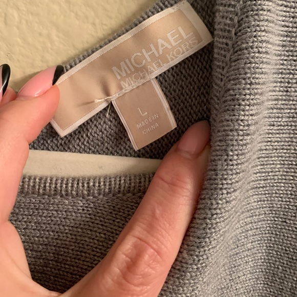 Michael Kors sweater - Picture 4 of 5